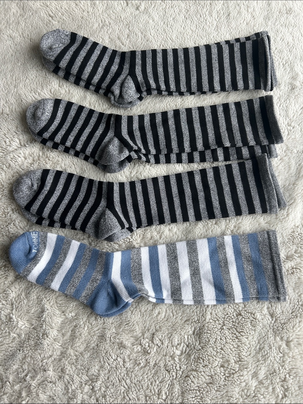 Tommie Copper Men's Striped Knee-High Compression Socks.